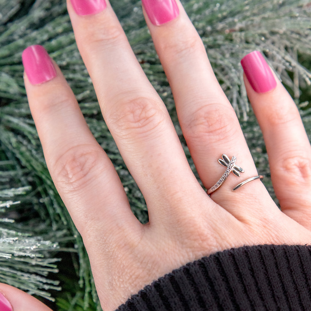Flying Free Dragonfly Ring